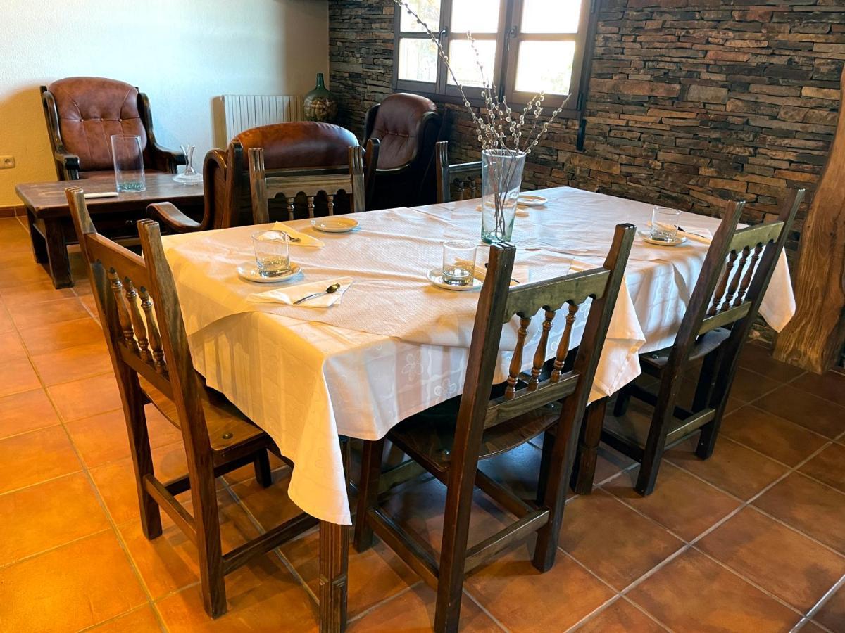 La Guarida De La Lleira Hotel Ferreras de Arriba Ngoại thất bức ảnh