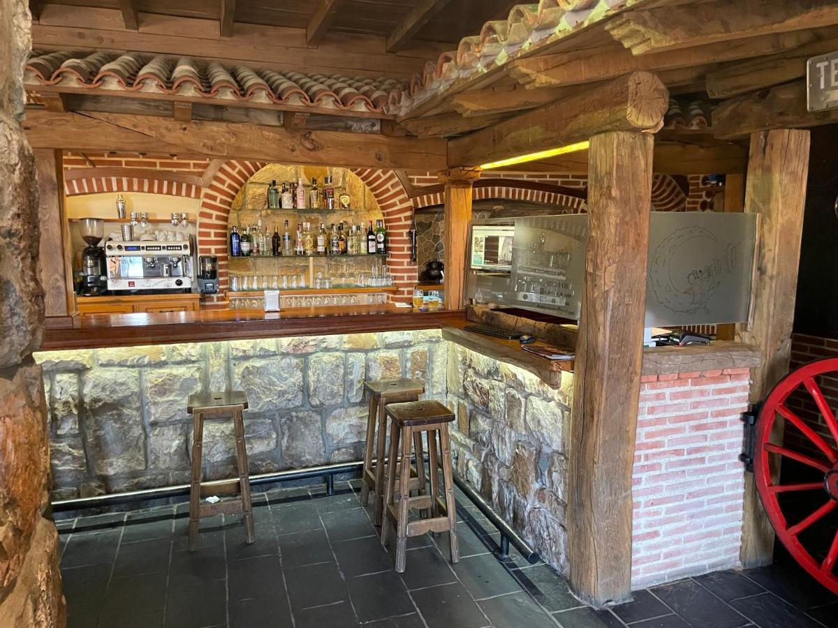 La Guarida De La Lleira Hotel Ferreras de Arriba Ngoại thất bức ảnh