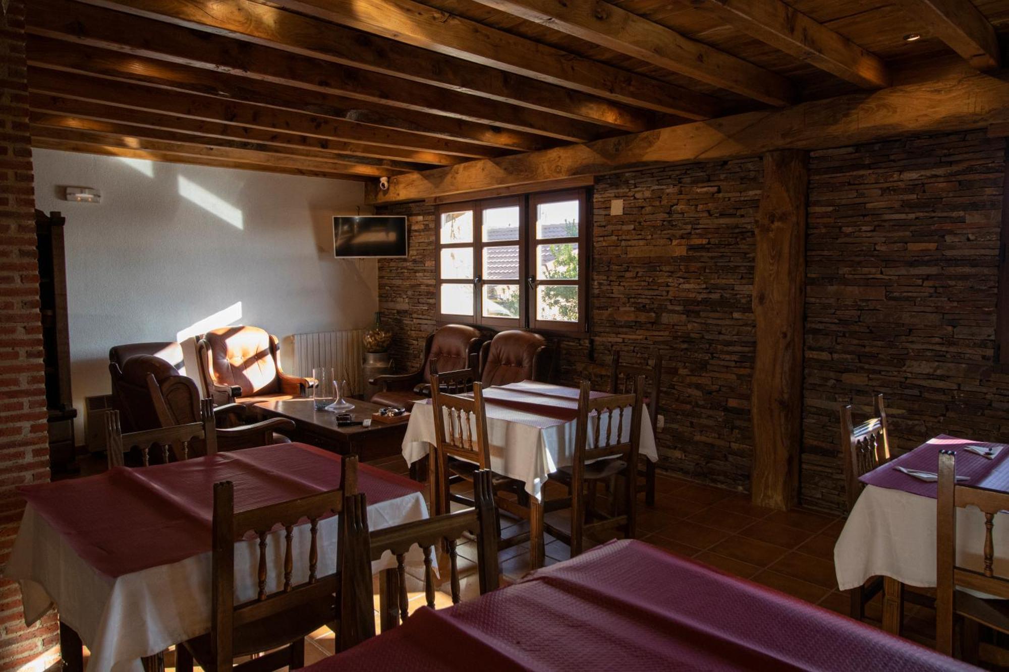 La Guarida De La Lleira Hotel Ferreras de Arriba Ngoại thất bức ảnh